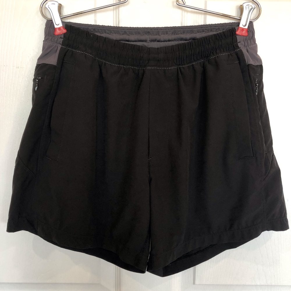 Birddogs athletic shirts with compression liner zip pockets elastic waist M